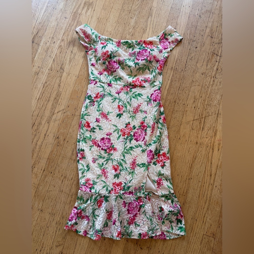 Guess floral body on off the shoulder midi dress